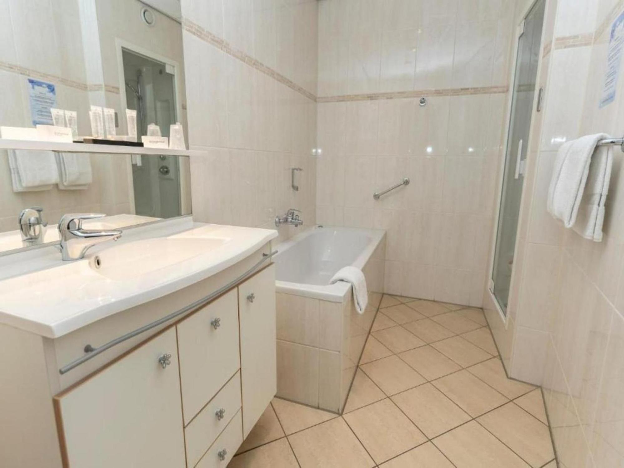 Pleasant Studio Apartment Де-Коксдорп Екстер'єр фото